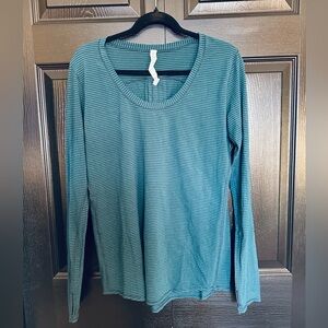 Lululemon Yogi Everyday Long Sleeve Shirt Hyper Stripe Size 10